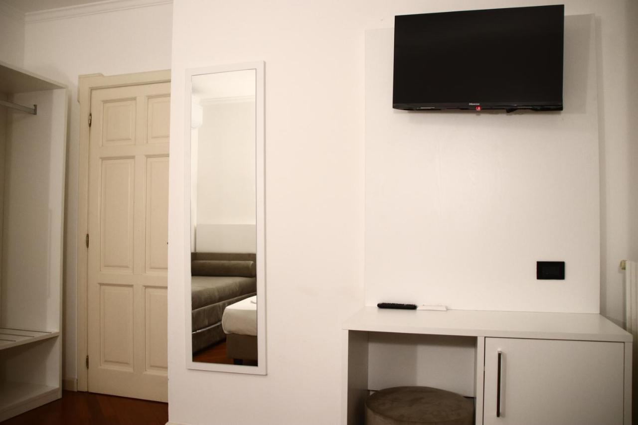 White House Apartment Lainate Exterior photo